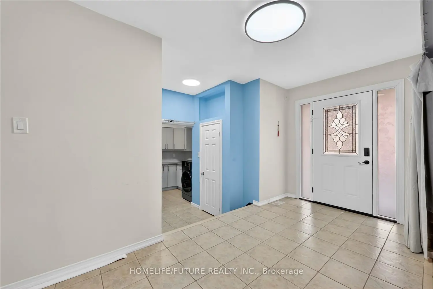128 Barnham Street photo 4