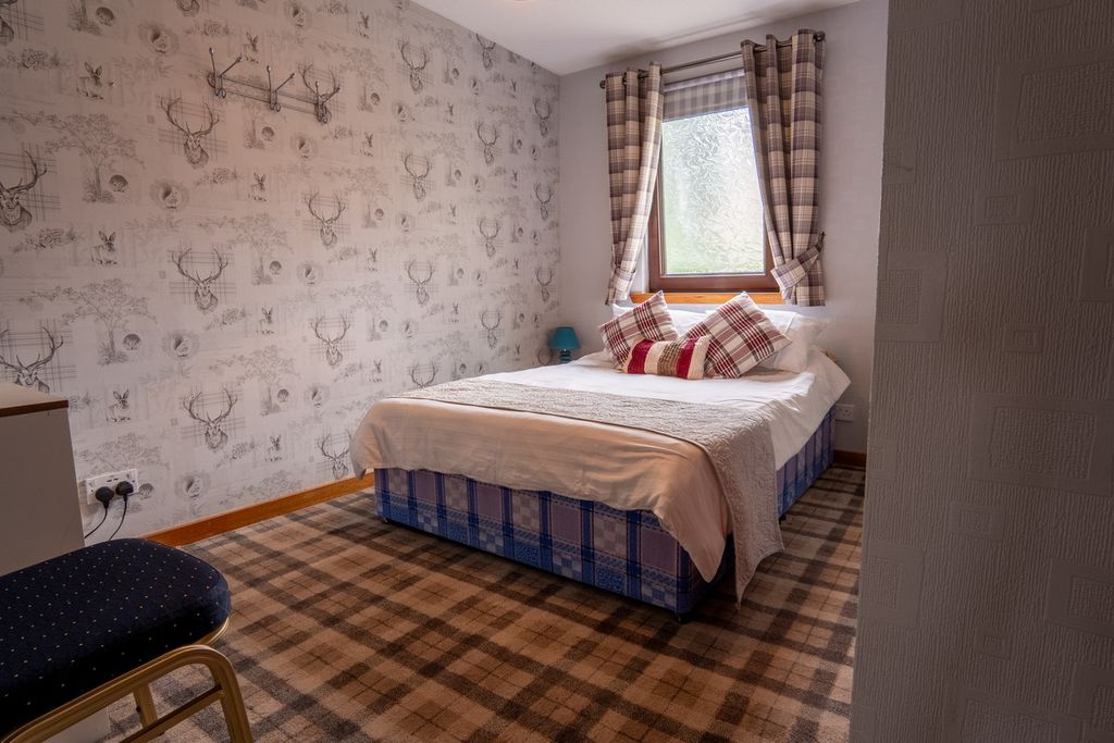 Additional image 16 of 5 bed detached bungalow for saleInverness, Drumnadrochit IV63
