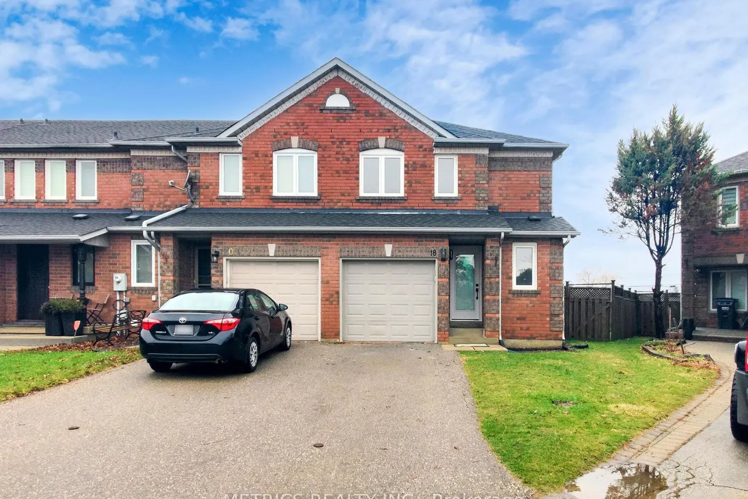 18 Alderbrook Place