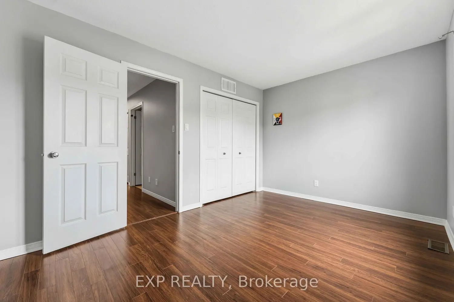 Additional image 19 of 81 Strathaven Private