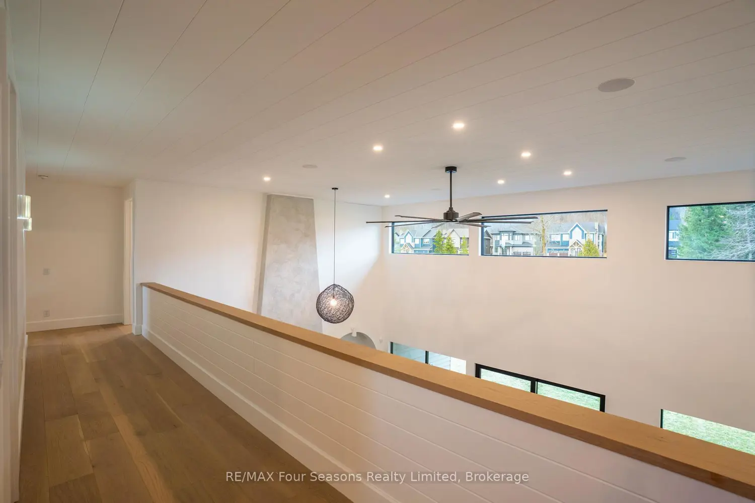 Additional image 10 of 102 Barton Boulevard
