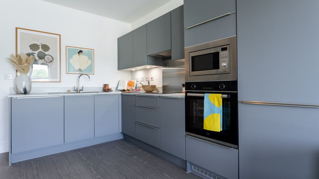 Additional image 9 of 2 bed flat for saleBronze Walk, Erith DA8