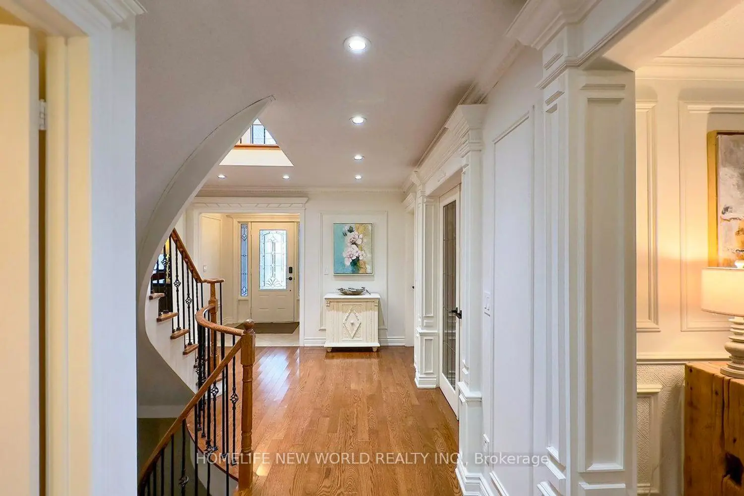 35 Chipperfield Crescent photo 2