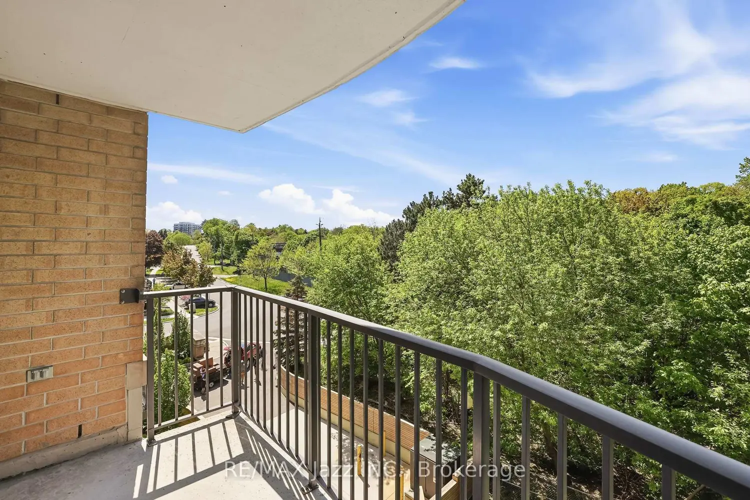 Additional image 7 of 16 Dallimore Circle 307