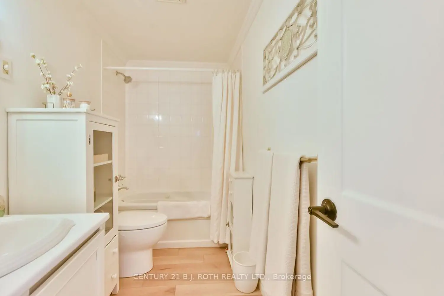 Additional image 9 of 32 Lonsdale Place