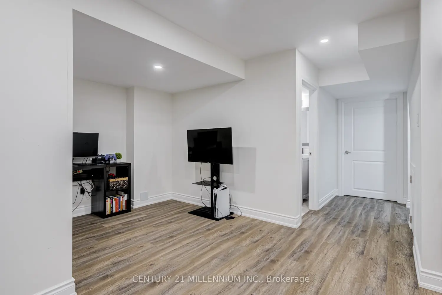 Additional image 14 of 57 Seahorse Avenue