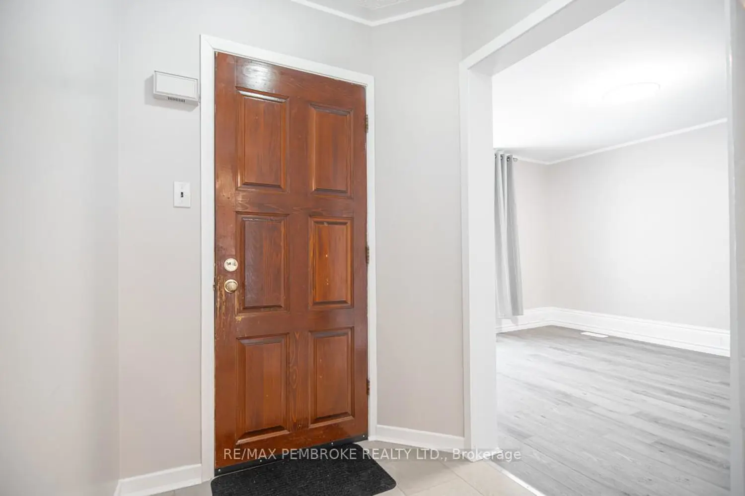 539 Mcgee Street photo 4
