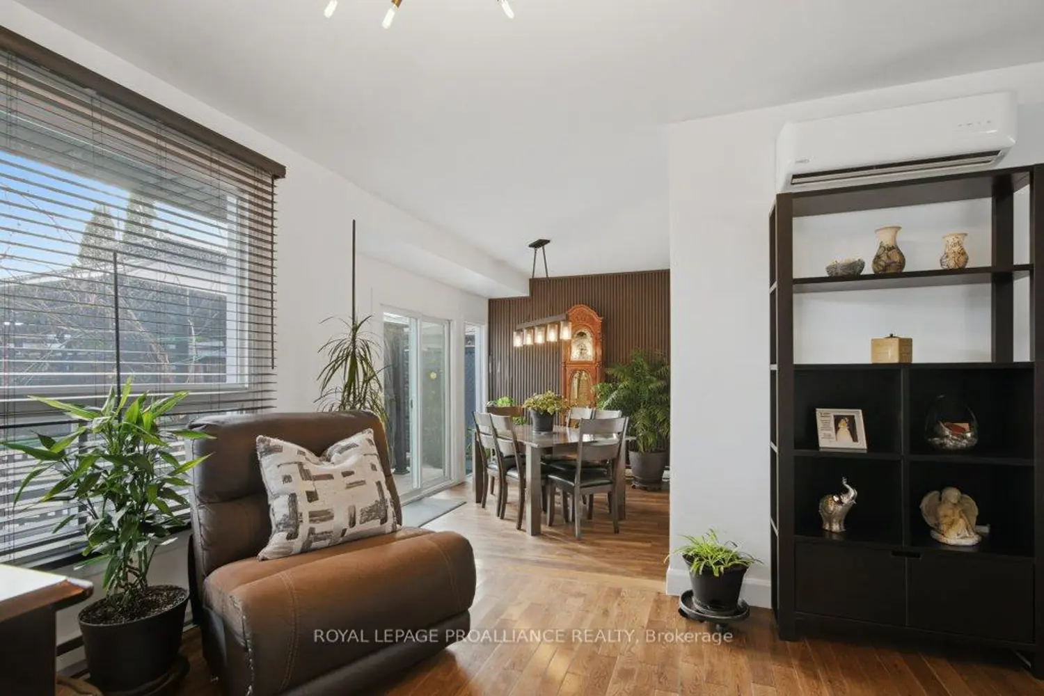 70 Tripp Boulevard photo 5