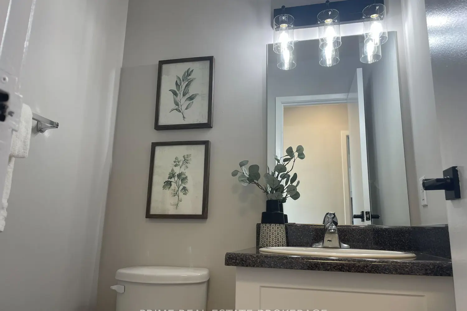 135 Belmont Drive 67 photo 2