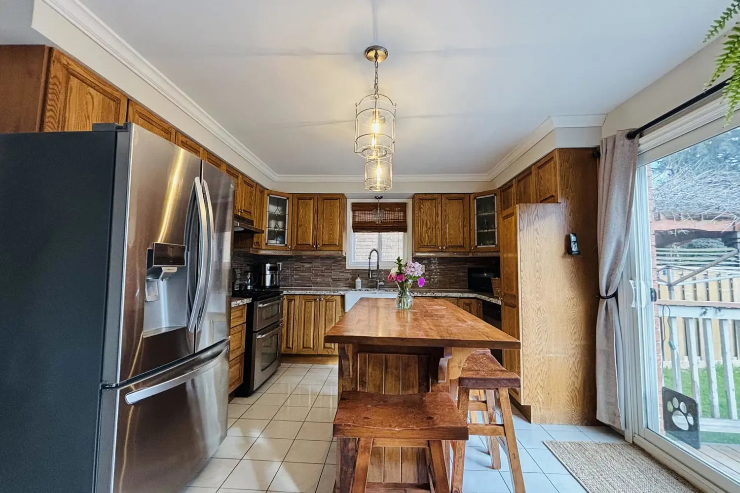 16 Homeland Avenue photo 4