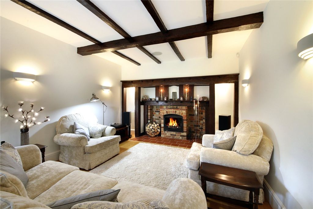 Additional image 5 of 6 bed detached house for saleManor Lane, Gerrards Cross, Buckinghamshire SL9