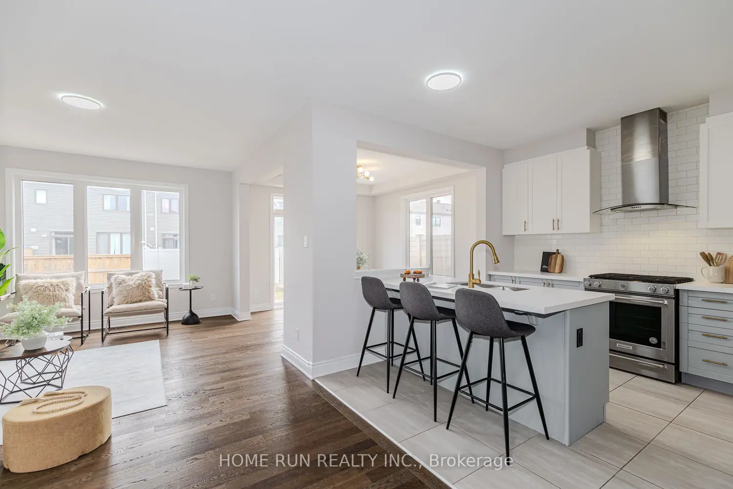 914 Rubicon Place photo 5