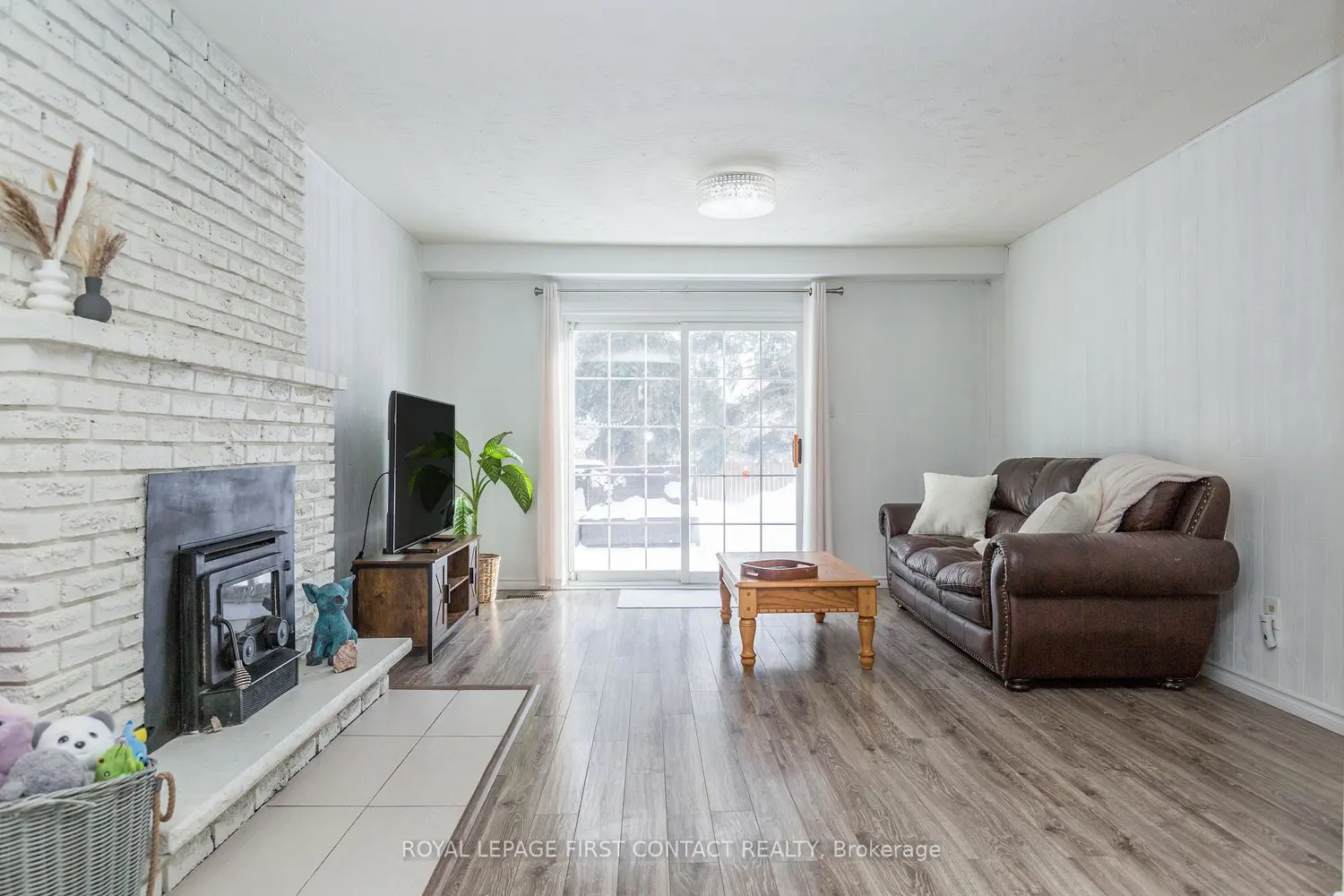 Additional image 5 of 3 Oren Boulevard