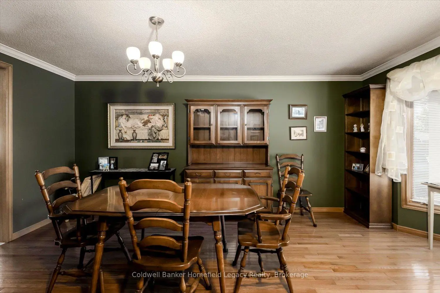 Additional image 7 of 19 Meadowridge Drive
