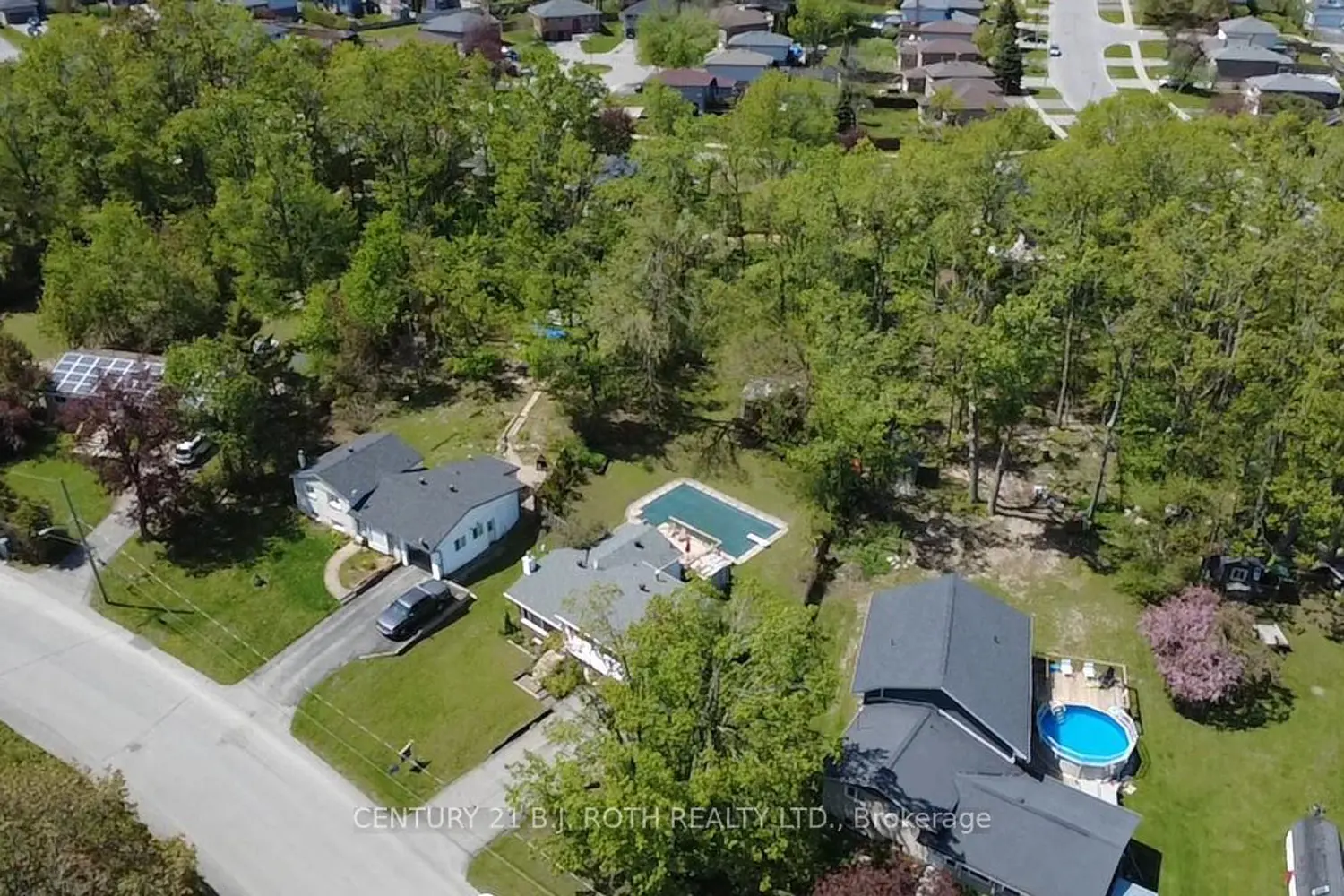 Additional image 18 of 8 Sandra Drive