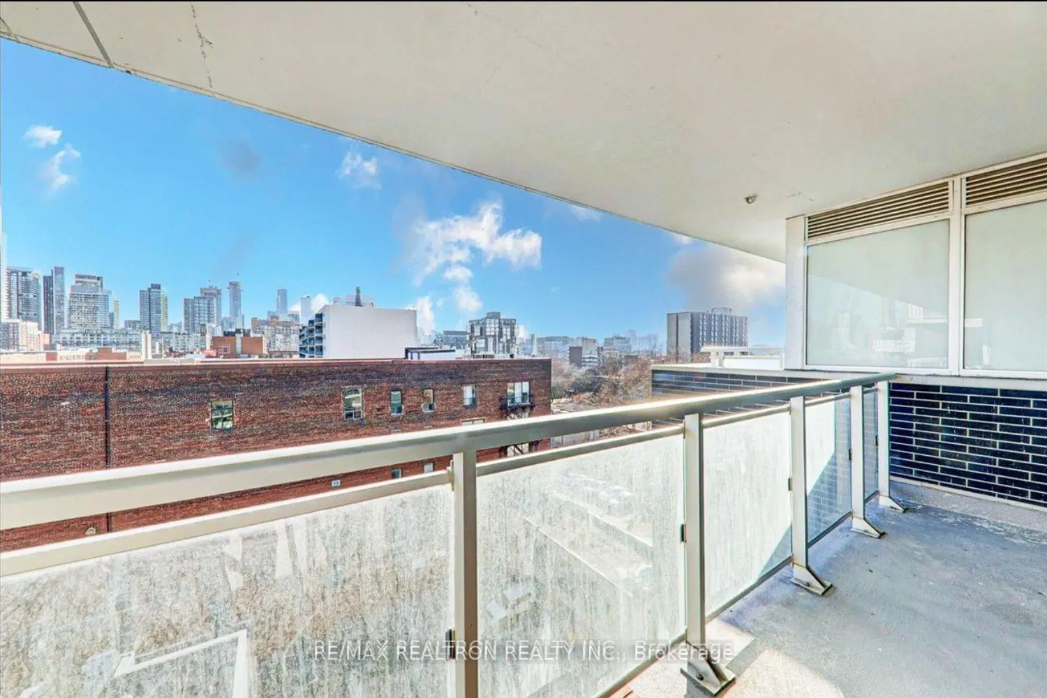 Additional image 17 of 10 Willison Square 803