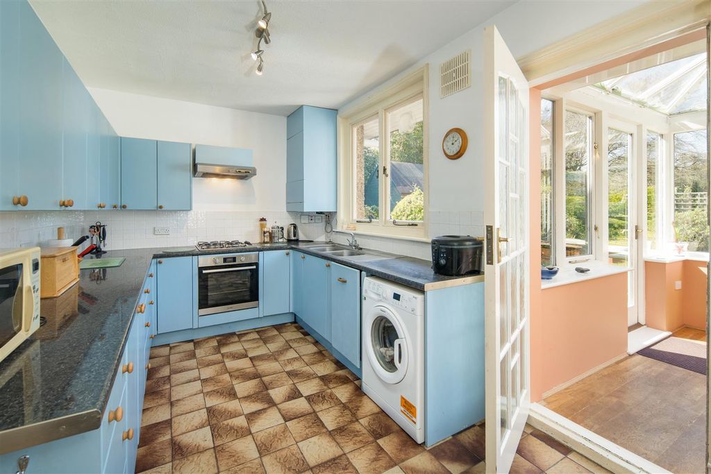 Additional image 8 of 5 bed detached house for saleFreshwater Bay, Isle Of Wight PO40