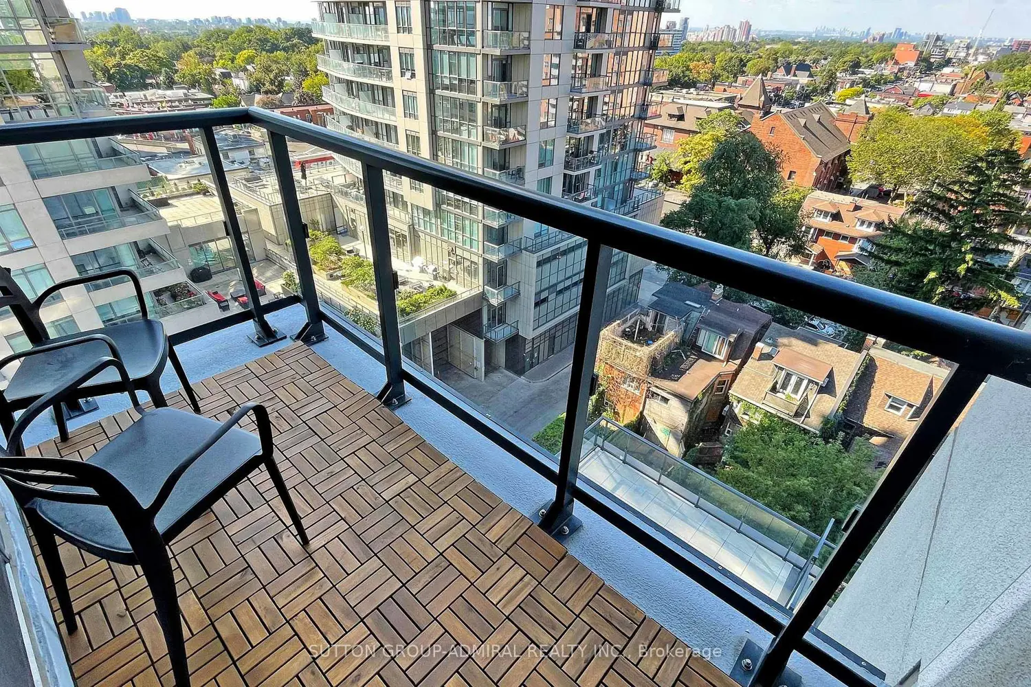 Additional image 15 of 1486 Bathurst Street 907