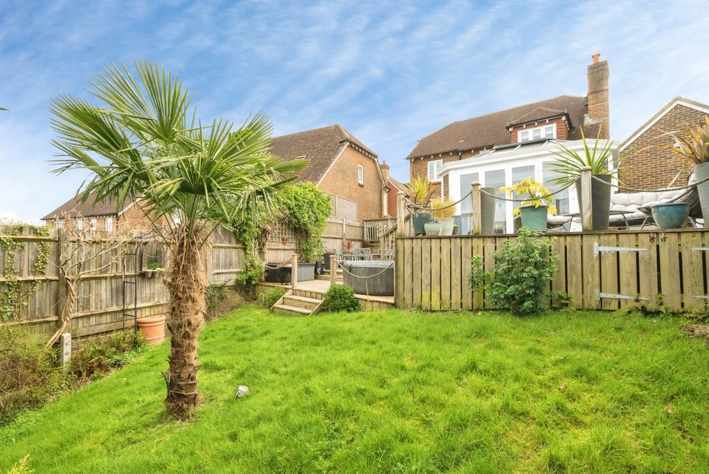 Additional image 12 of 4 bed detached house for saleRosemary Gardens, Burwash, Etchingham, East Sussex TN19