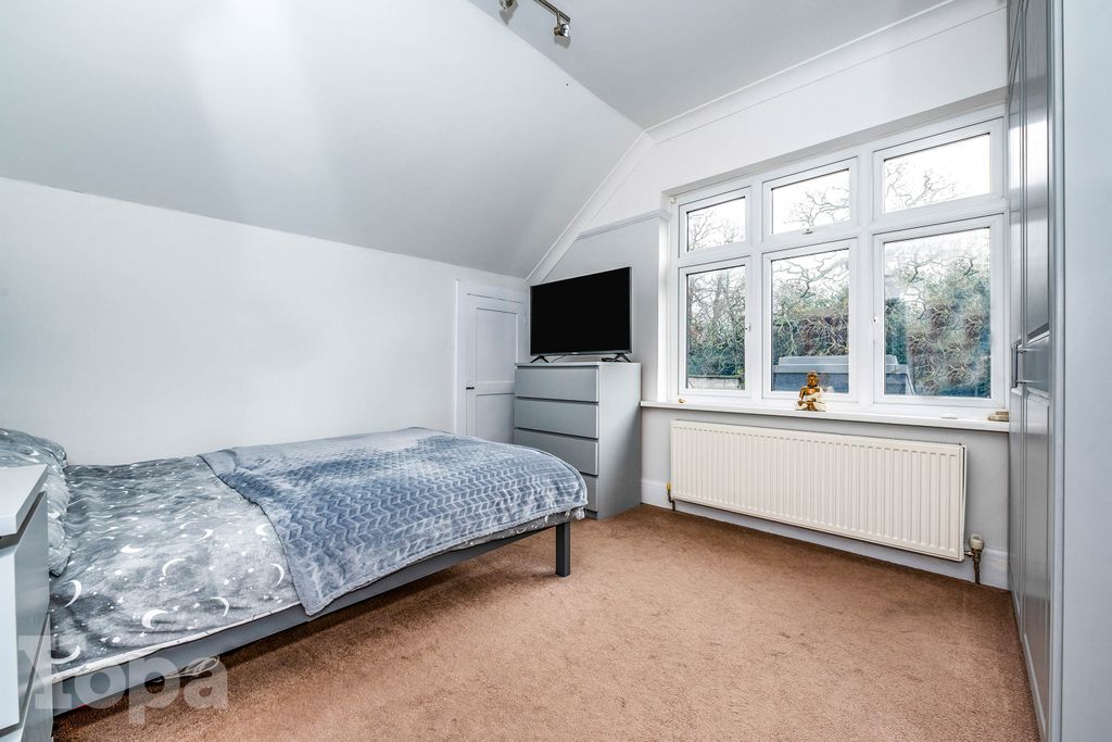 Additional image 17 of 3 bed semi-detached house for saleOakdene Avenue, Erith DA8