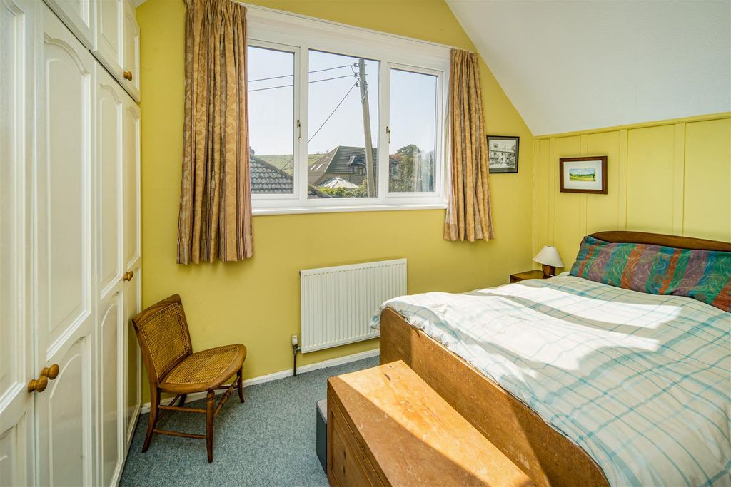 Additional image 11 of 5 bed detached house for saleFreshwater Bay, Isle Of Wight PO40
