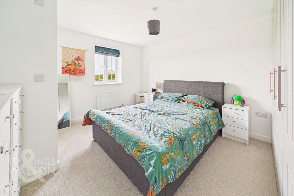 Additional image 5 of 4 bed detached house for saleClyde Way, Eye IP23