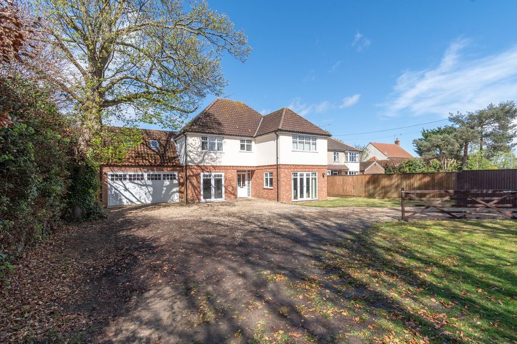 Additional image 2 of 5 bed detached house for saleHolt Road, Fakenham NR21