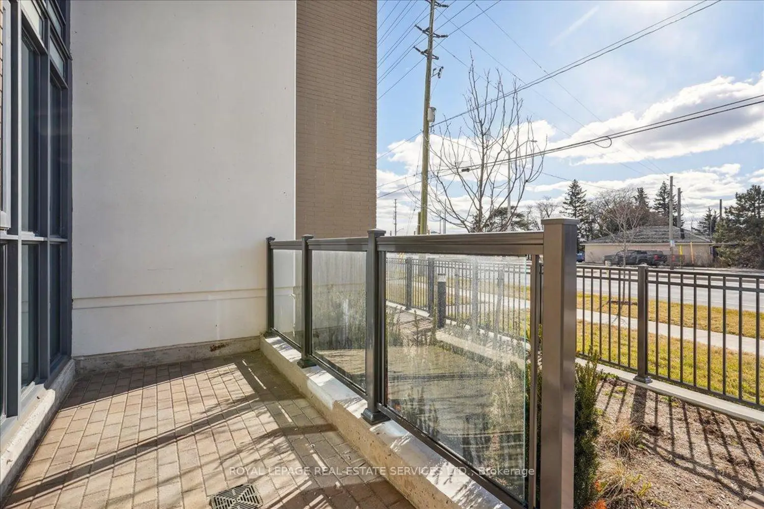 Additional image 11 of 509 Dundas Street 103