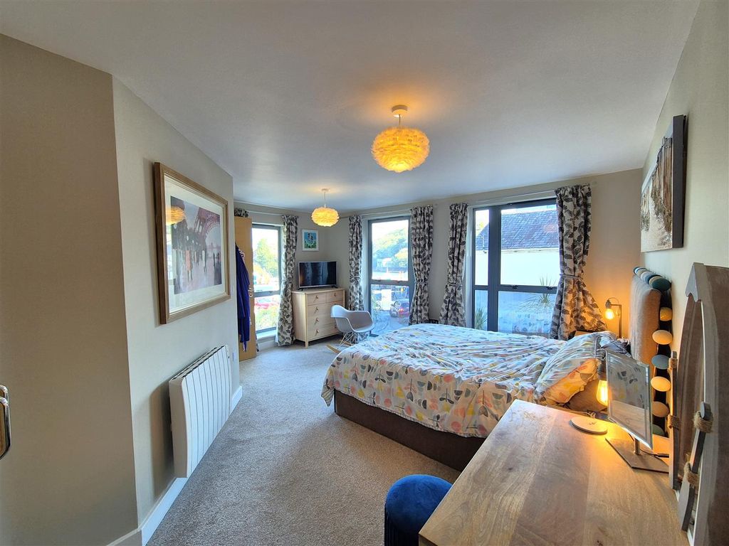 Additional image 6 of 3 bed flat for saleStation Road, Fowey PL23