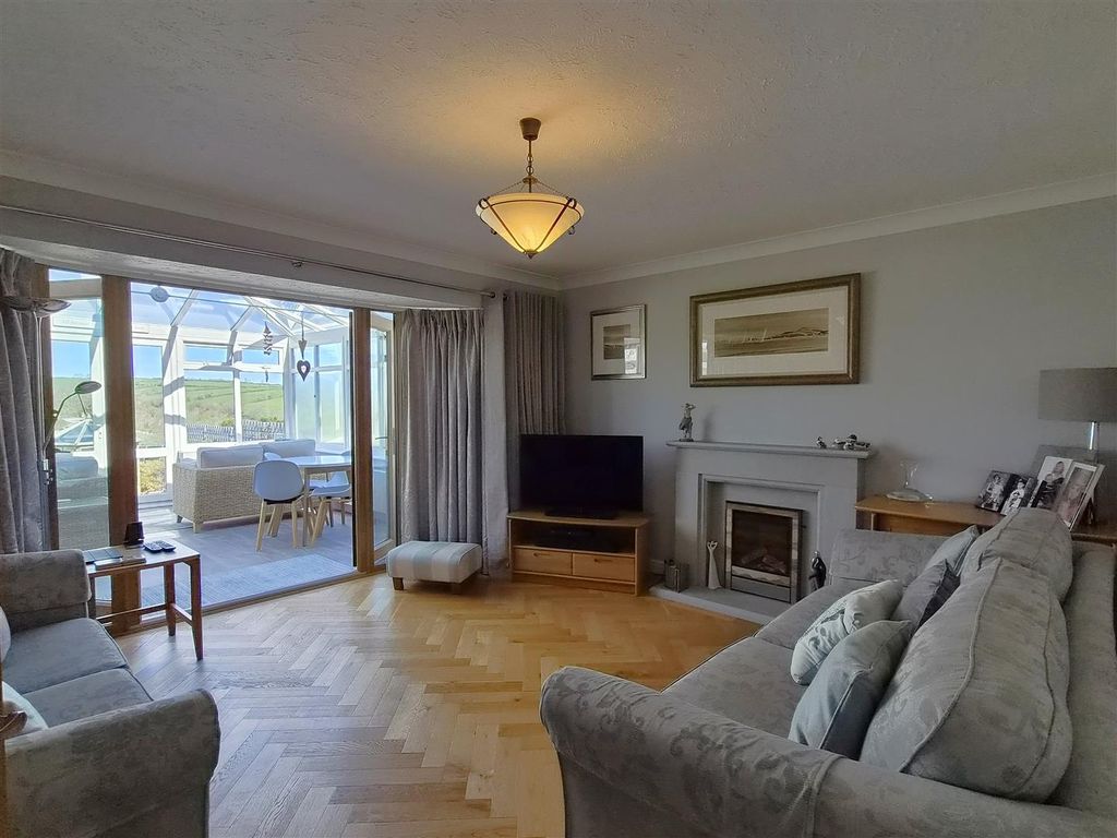 Additional image 14 of 4 bed detached house for salePentreath Close, Fowey PL23
