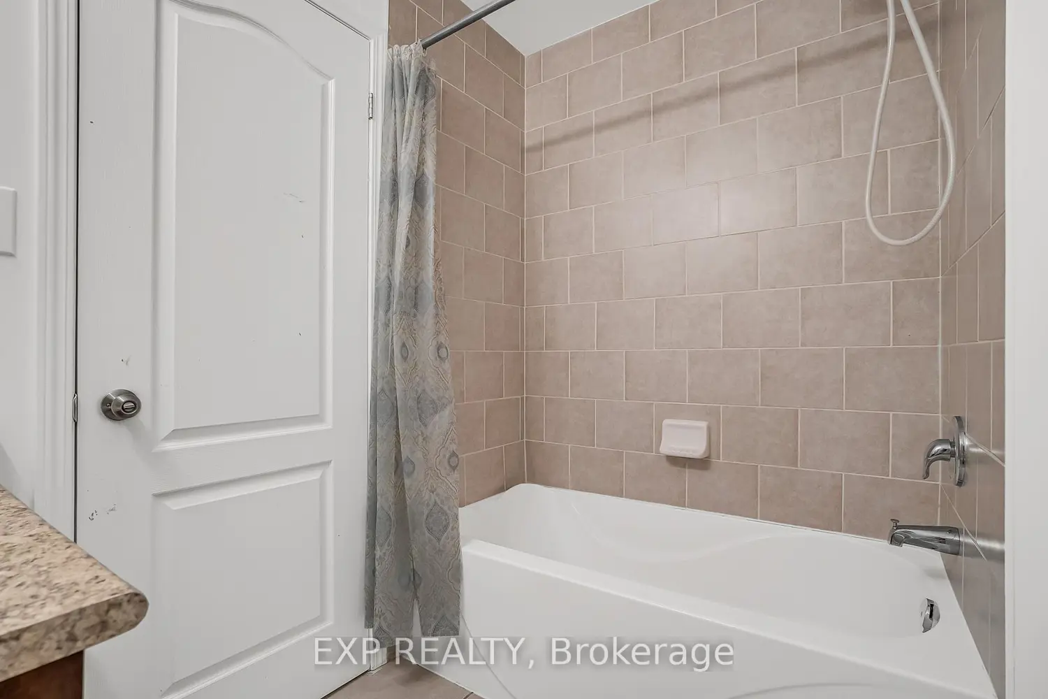 Additional image 12 of 75 Prince William Way 6