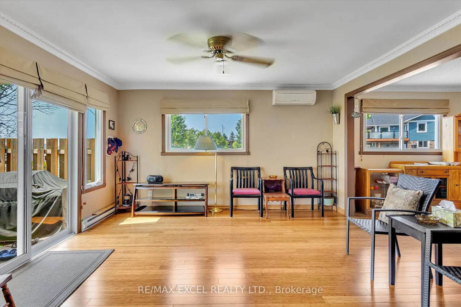 665 North Shore Drive photo 5