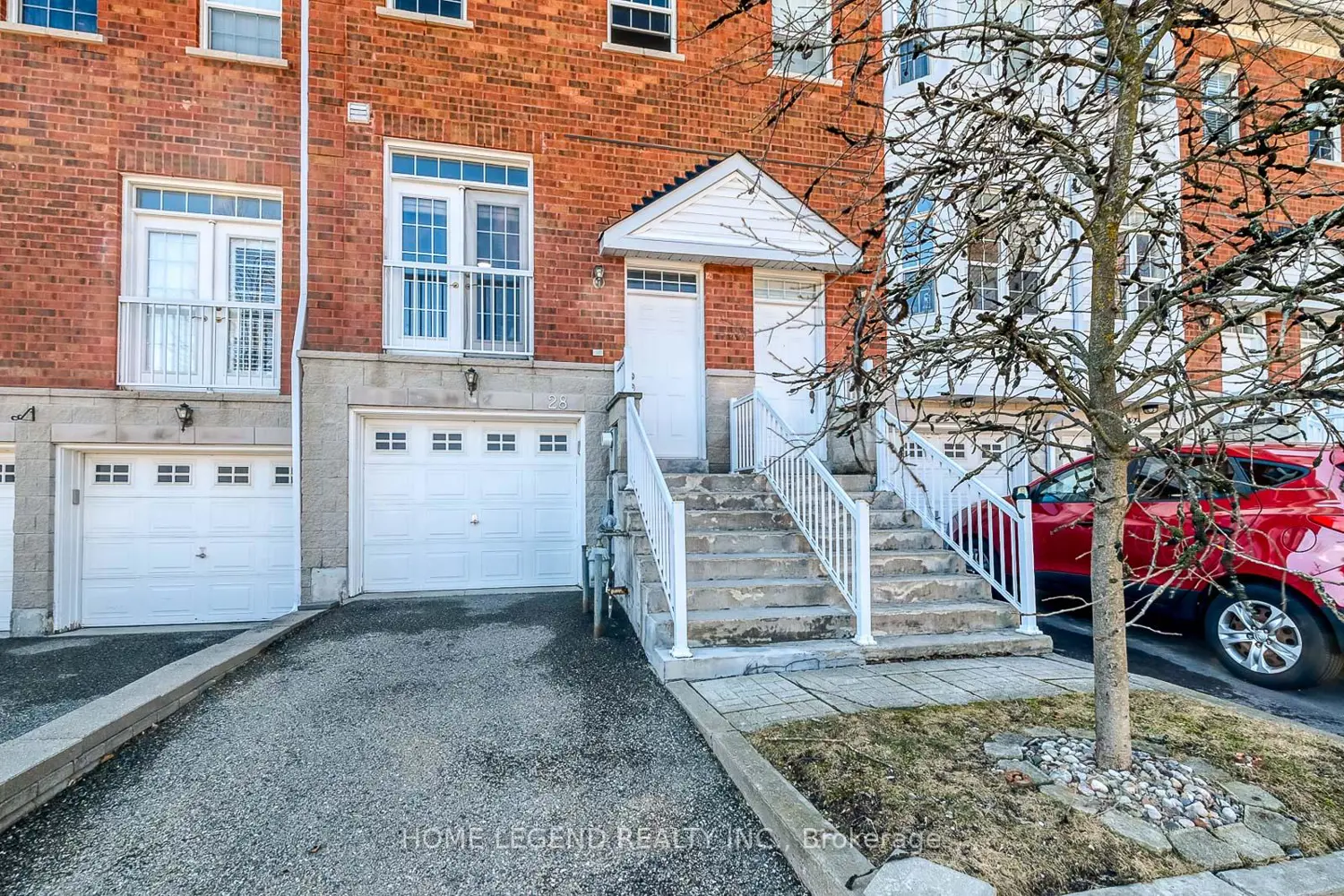 28 Loring Doolittle Court