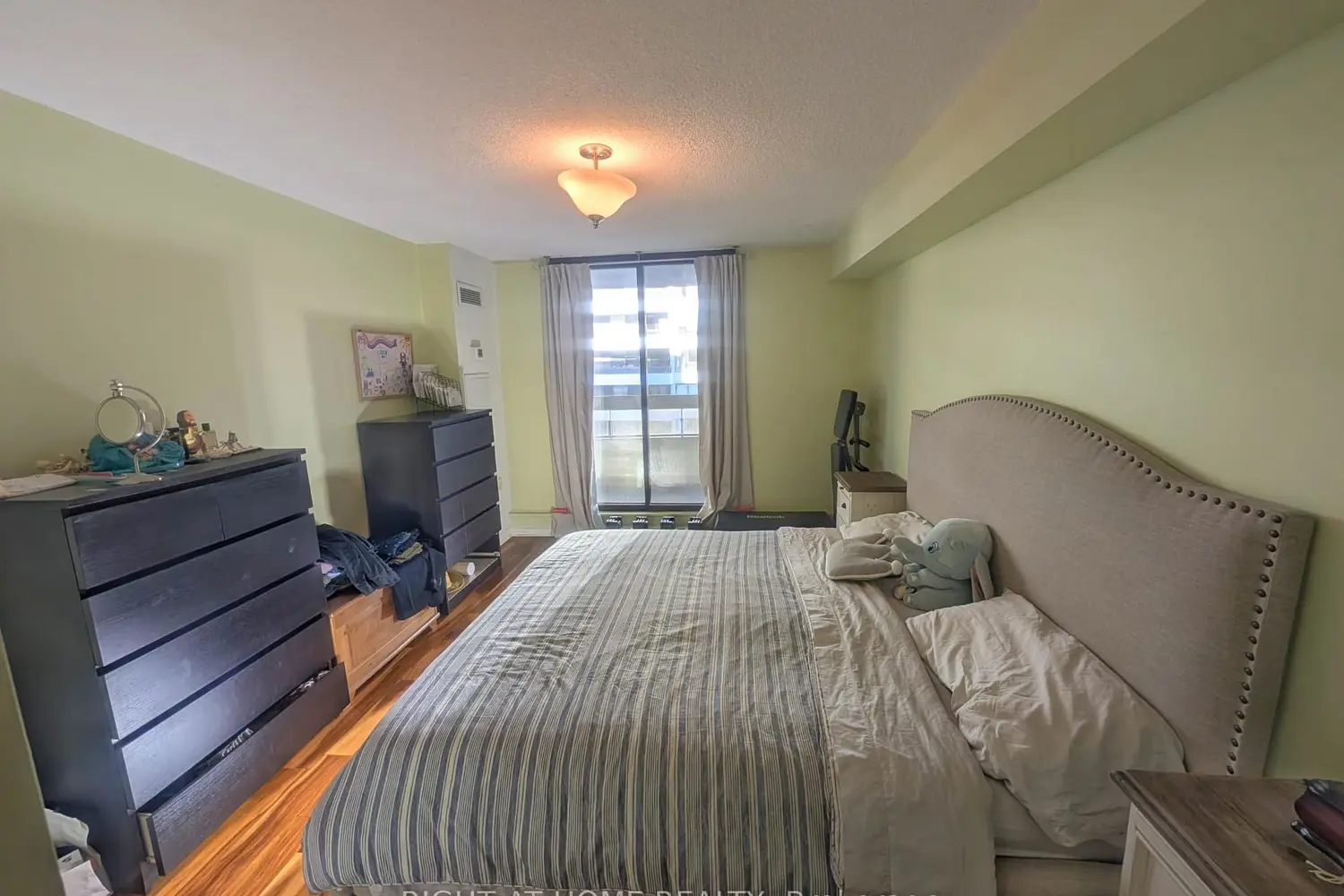Additional image 10 of 80 Quebec Avenue 607
