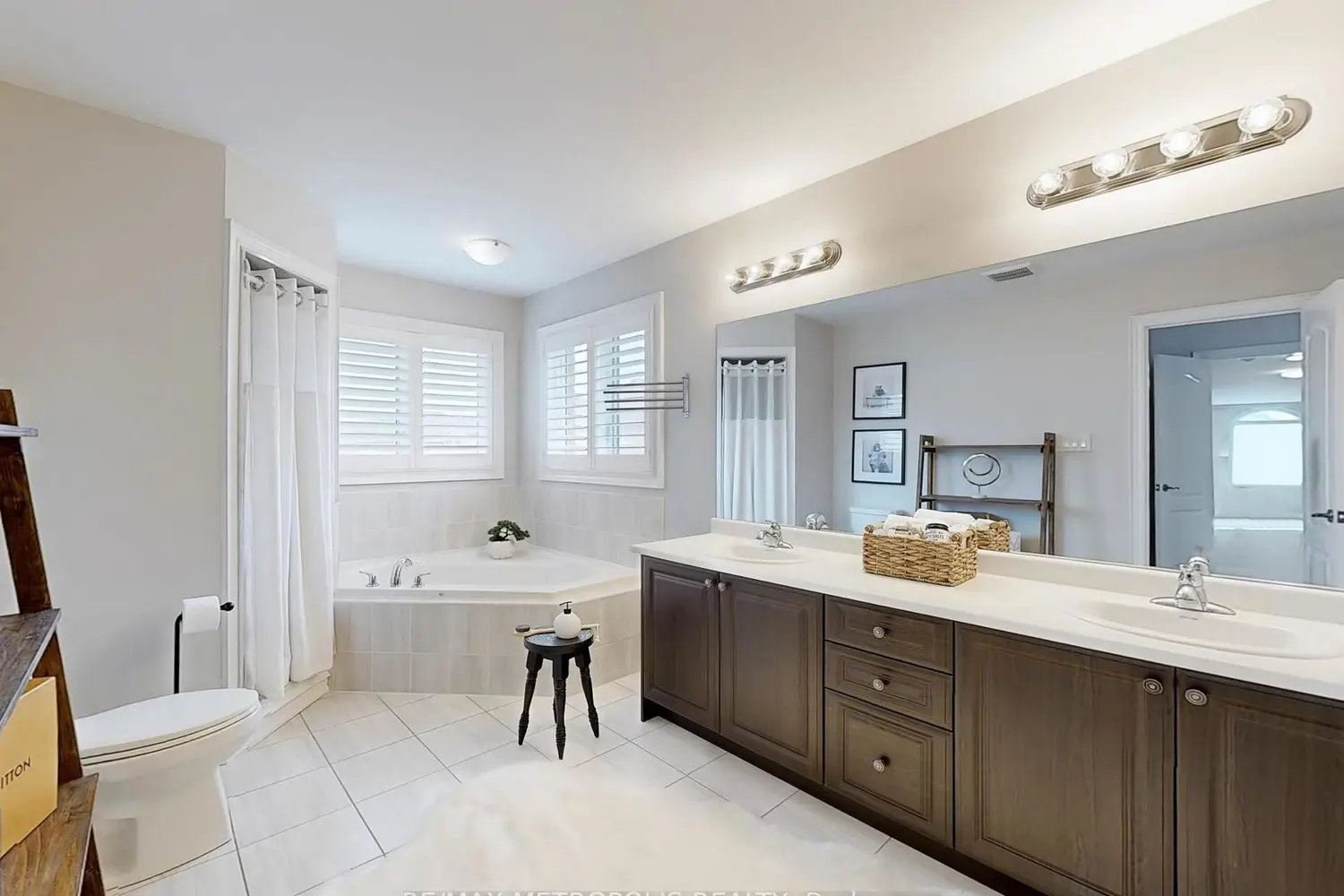 Additional image 11 of 124 Milby Crescent