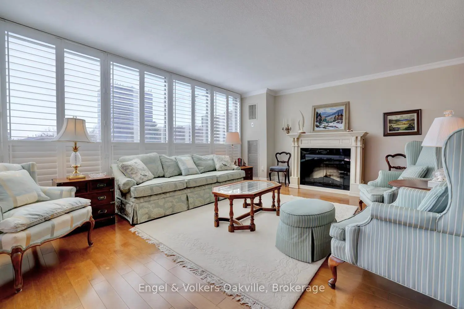 Additional image 8 of 2180 Marine Drive 205