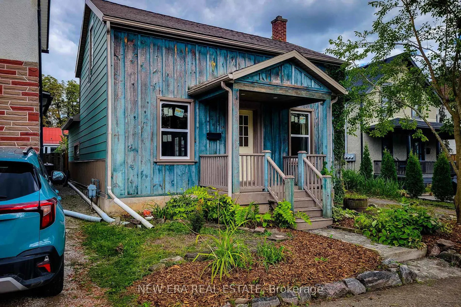 16 Welland Street photo 4
