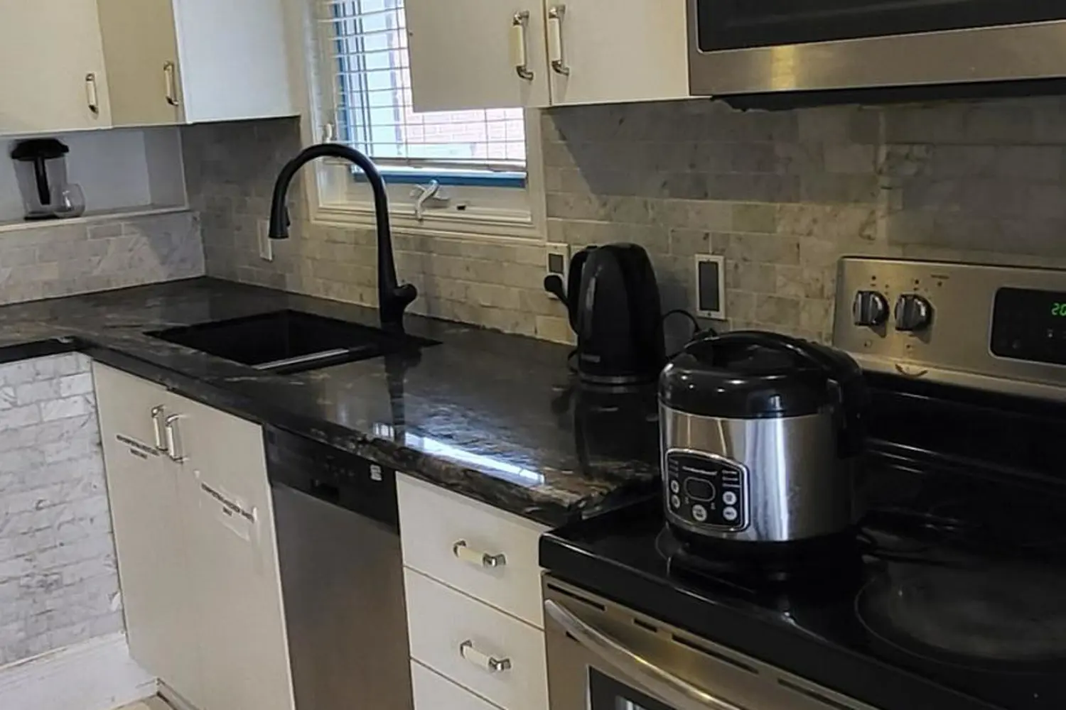 Additional image 3 of 66 Acton Avenue