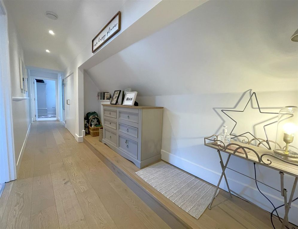 Additional image 8 of 2 bed flat for saleStation Road, Fowey PL23