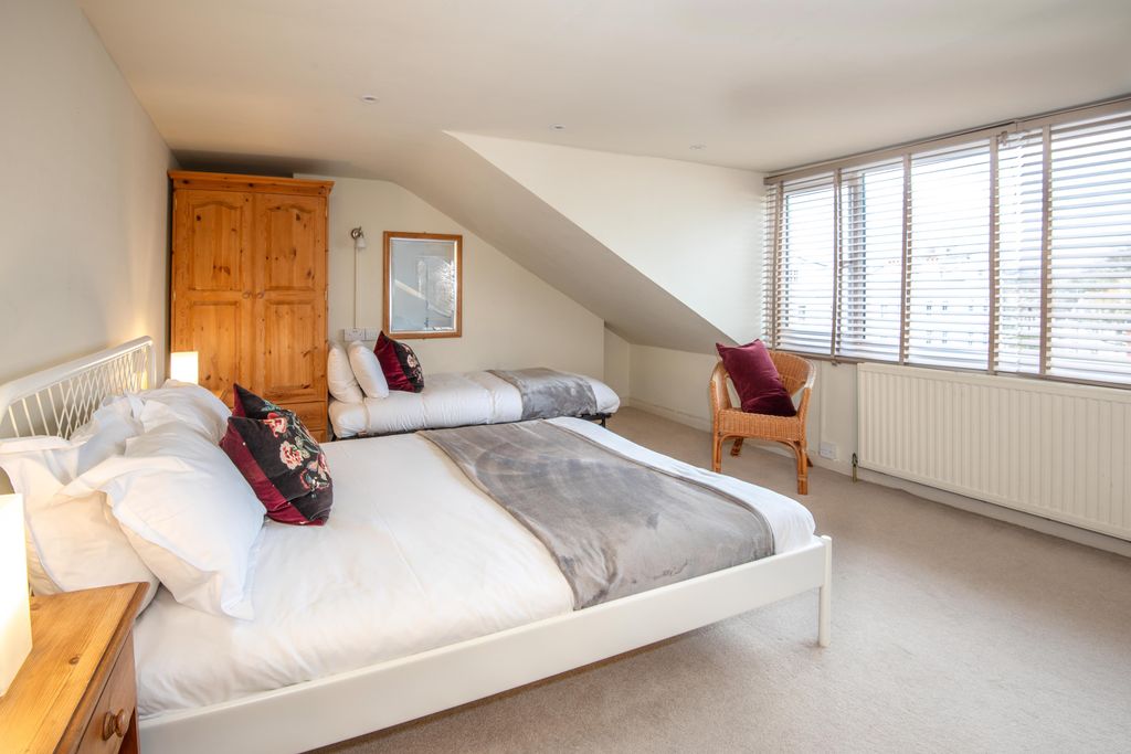 Additional image 4 of 22 bed terraced house for saleRichmond Road, Exeter EX4