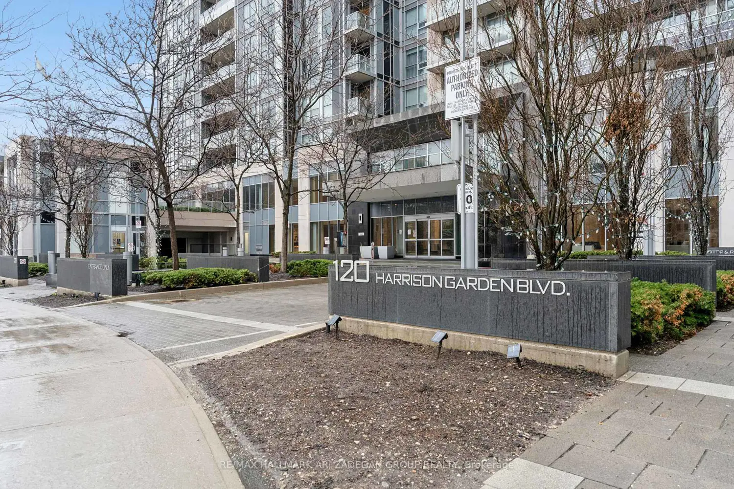 Additional image 20 of 120 Harrison Garden Boulevard 907