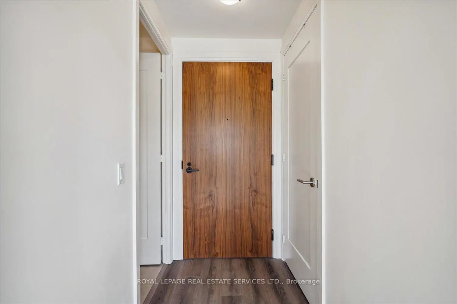 Additional image 2 of 509 Dundas Street 103