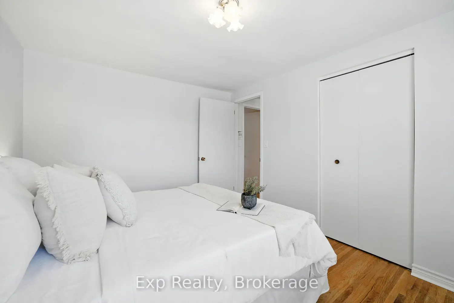 Additional image 13 of 52 Bayview Crescent