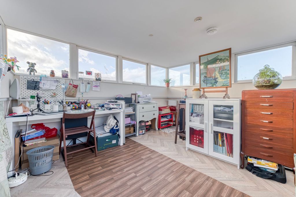 Additional image 13 of 3 bed flat for saleKing Street, Great Yarmouth NR30
