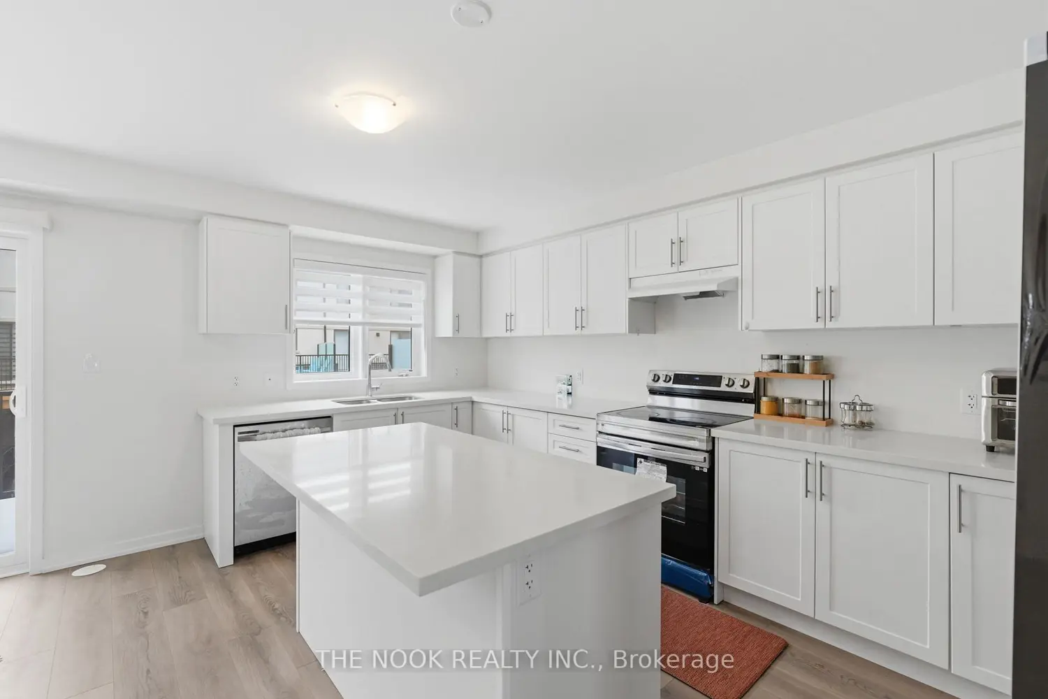 1363 Shankel Road photo 3
