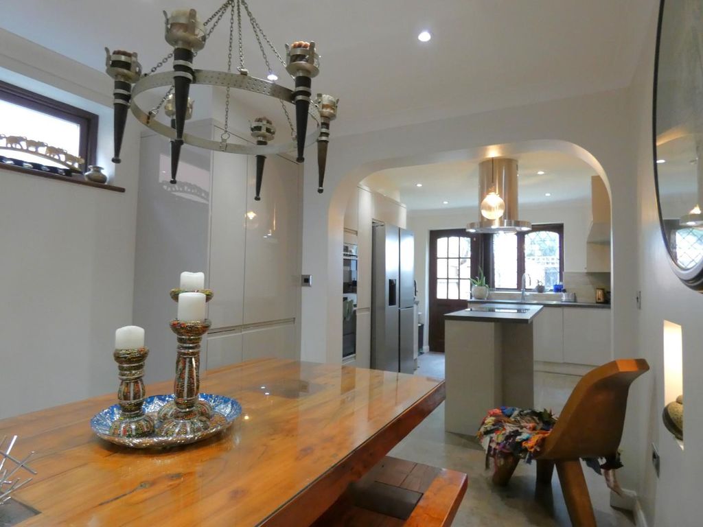 Additional image 5 of 3 bed detached house for saleThe Avenue, Gravesend DA11