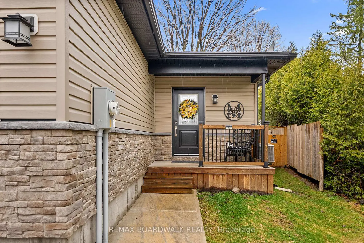 32 David Street D photo 2
