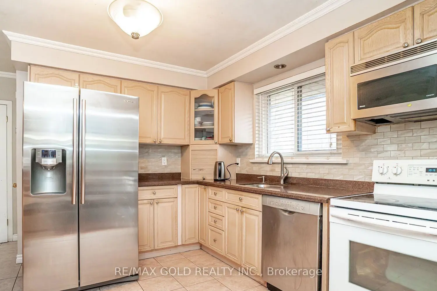 Additional image 5 of 37 Carlyle Crescent