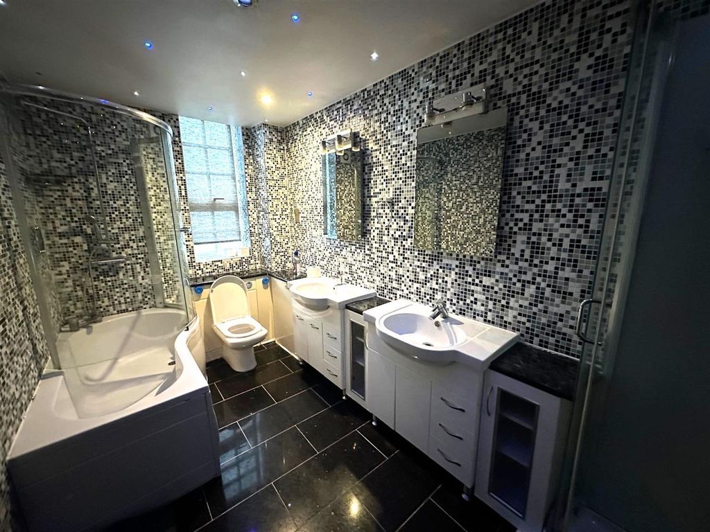 Additional image 14 of 7 bed detached house for saleStaines Road, Bedfont TW14