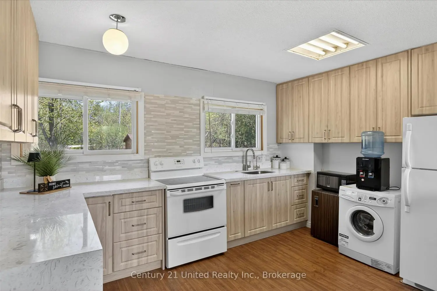 113 Peninsula Drive photo 3